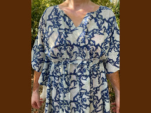 BLUE AND WHITE CAFTAN