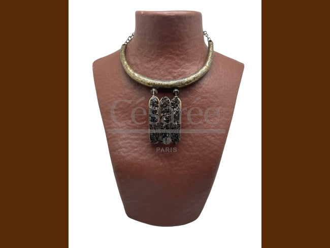 COLLIER 574