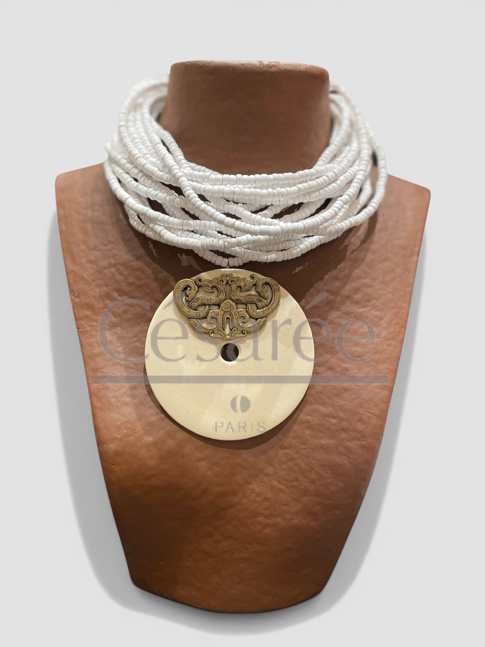 COLLIER PU 8811